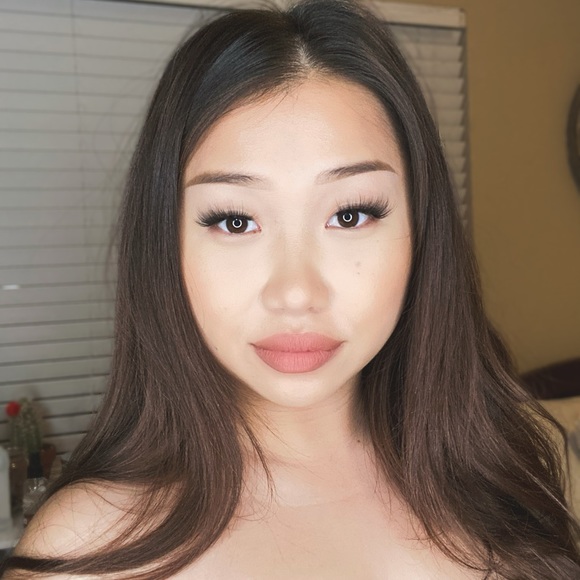 Meet your Posher, Cassidy - Picture 1 of 1